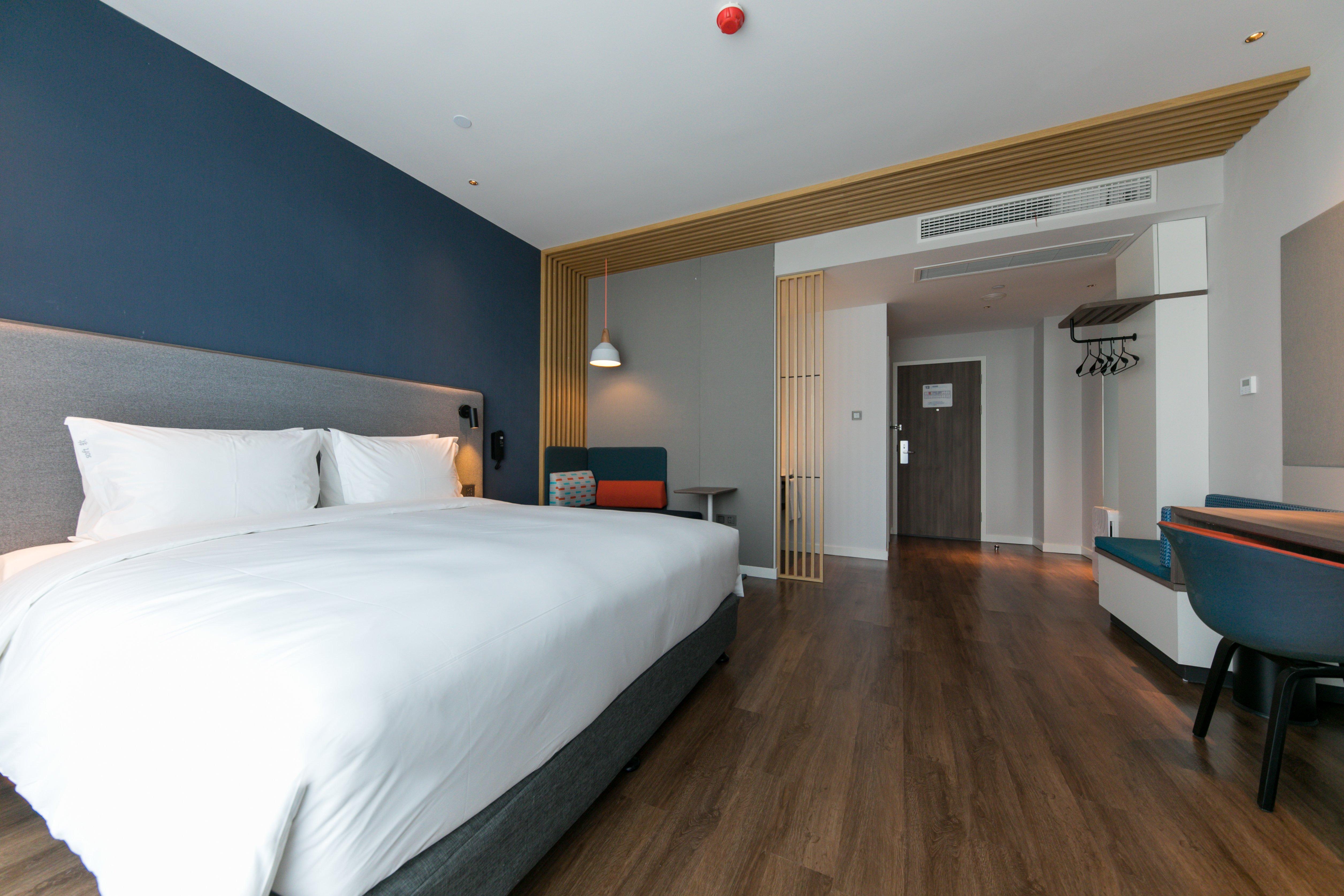 Holiday Inn Express Shanghai Tangzhen By Ihg - 20 Mins To Disney Land Zewnętrze zdjęcie