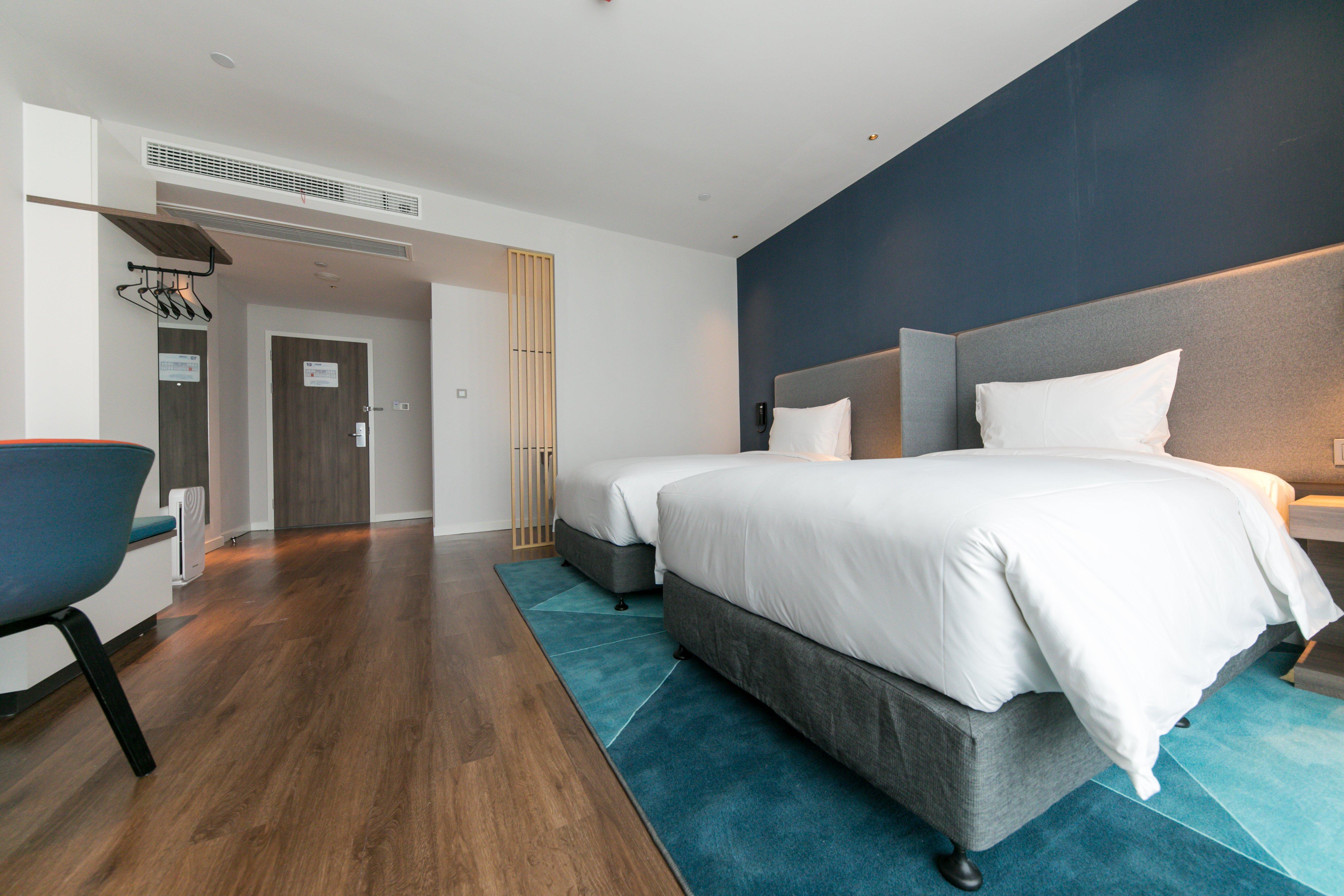 Holiday Inn Express Shanghai Tangzhen By Ihg - 20 Mins To Disney Land Zewnętrze zdjęcie