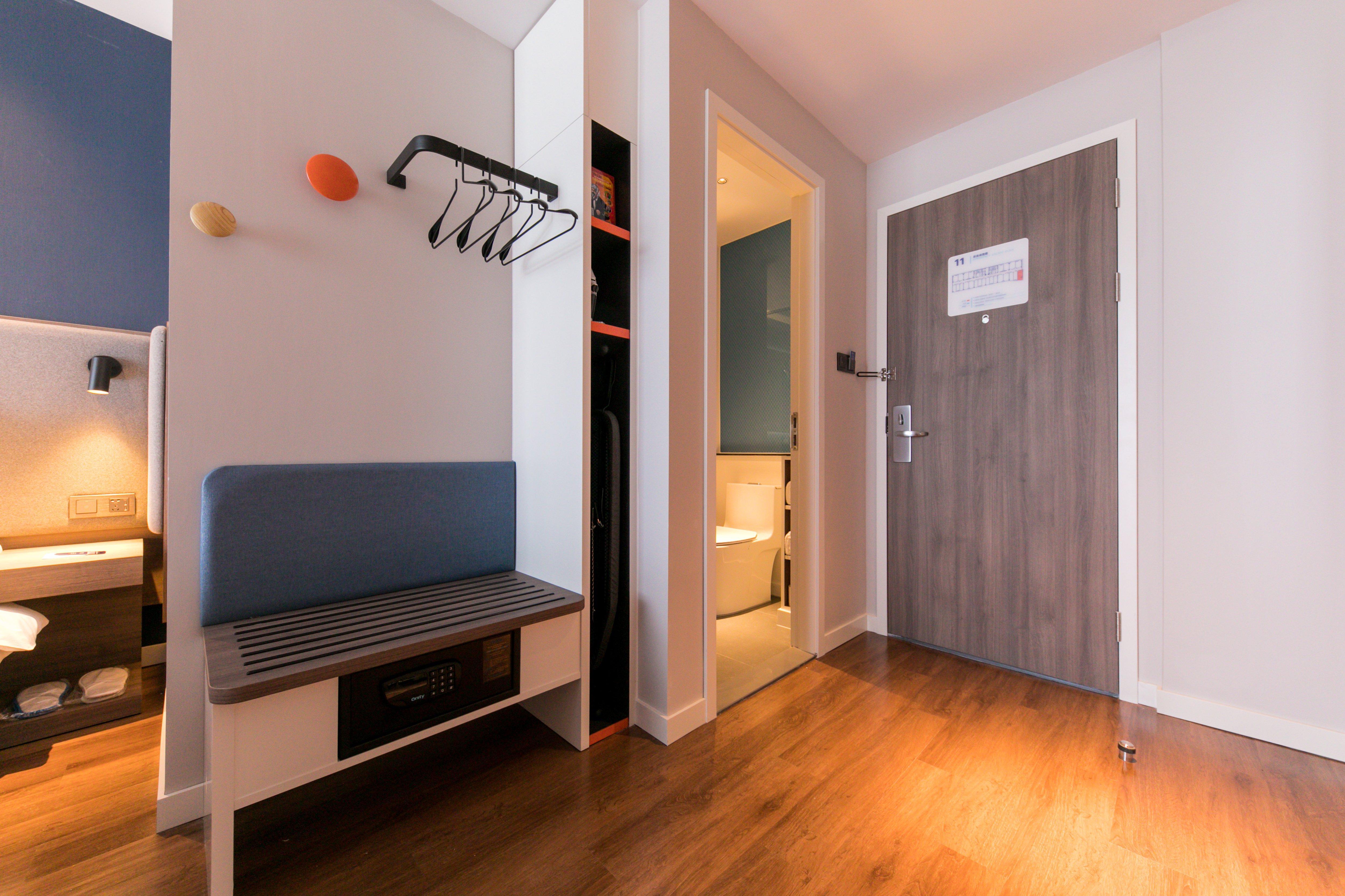 Holiday Inn Express Shanghai Tangzhen By Ihg - 20 Mins To Disney Land Zewnętrze zdjęcie